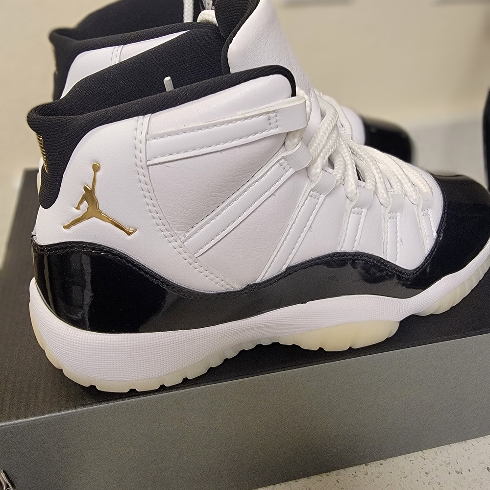 Air Jordan 11 Retro High Tops